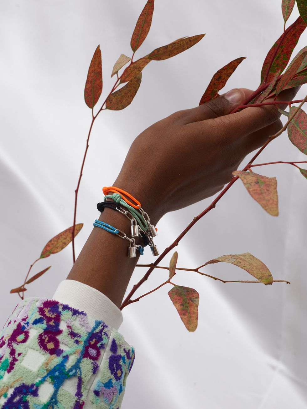 Virgil Abloh’s Louis Vuitton Bracelets Will Provide Funds for Children in Need – W.T. Mag