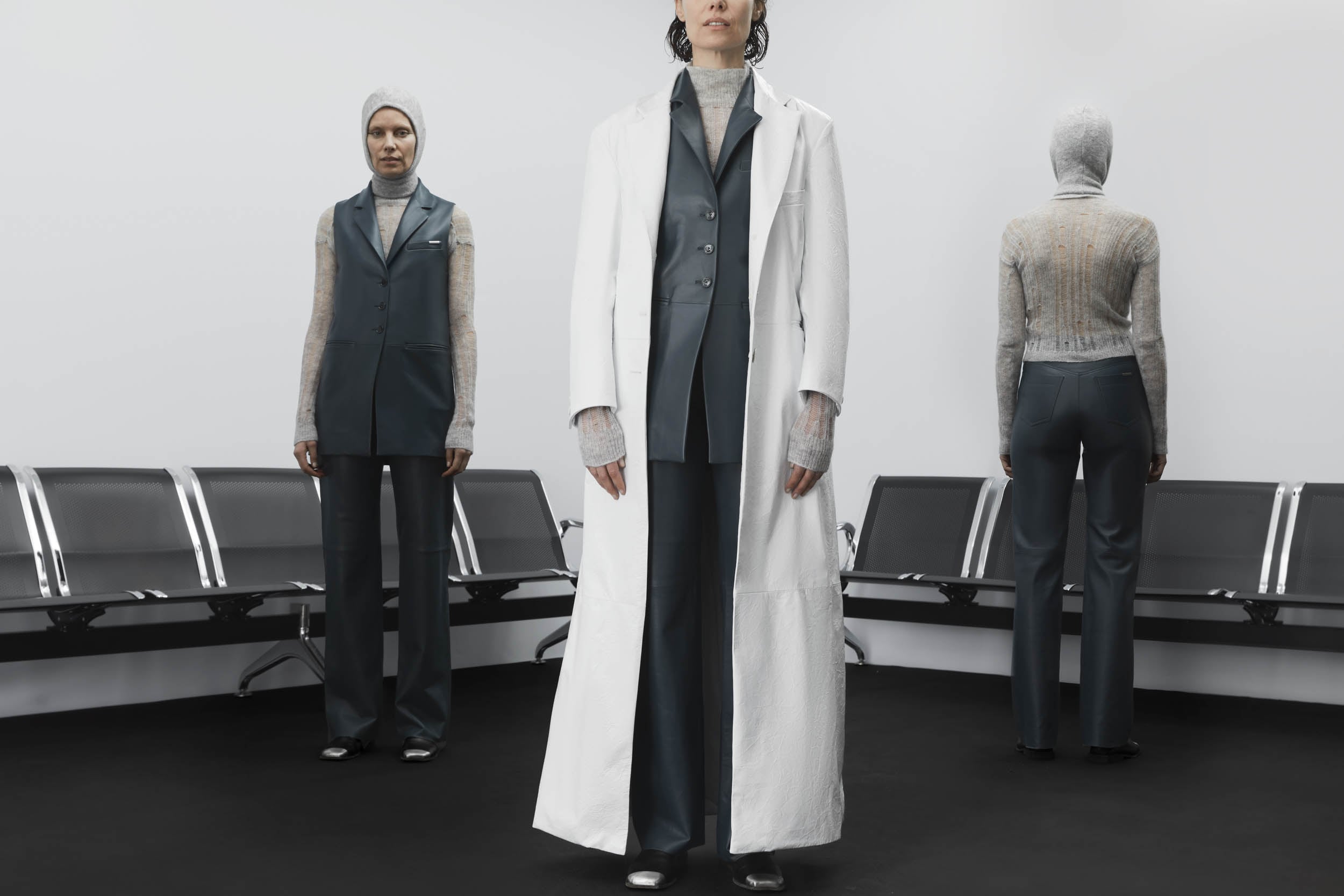 (©)DROMe FW23-24